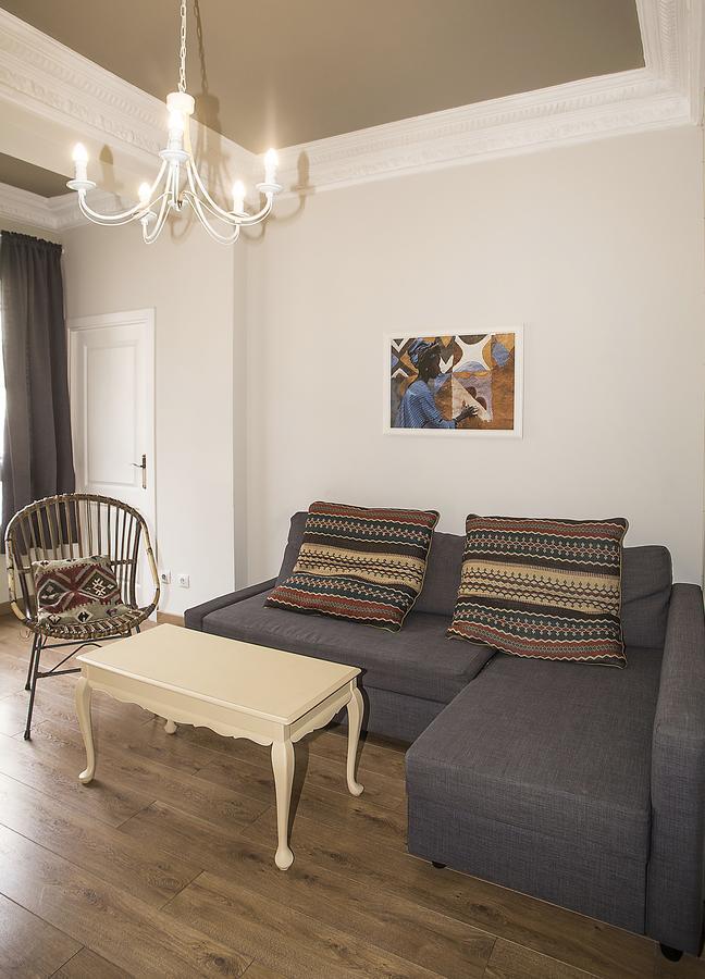 Mai & Maud Paralel Apartment Barcelona Exterior foto